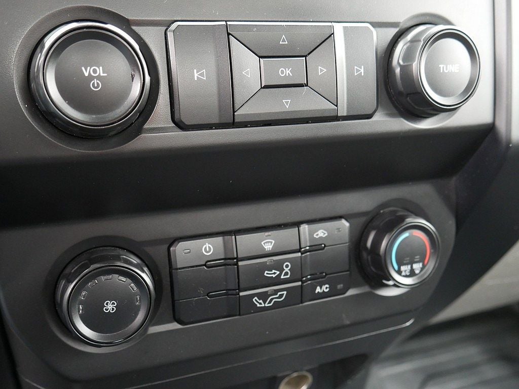 2019 Ford F-150 XL REG CAB 5.0 RWD