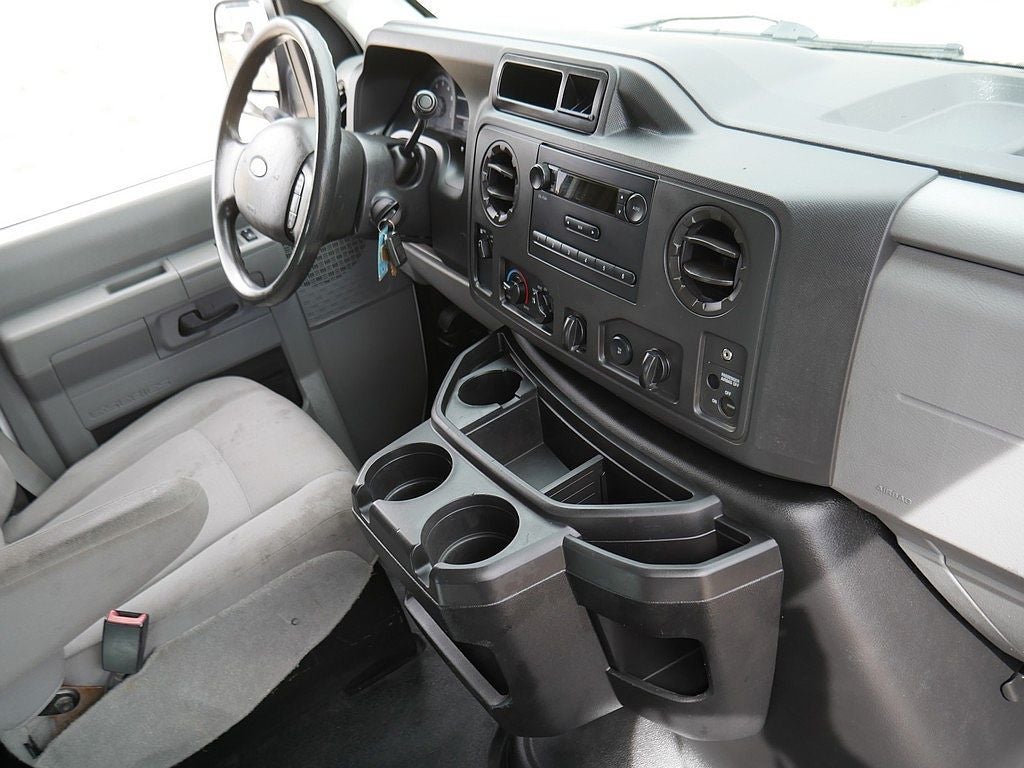 2013 Ford E-250 CARGO