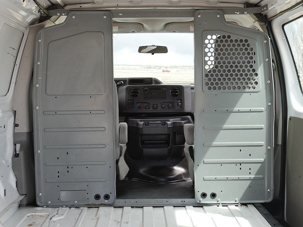 2013 Ford E-250 CARGO