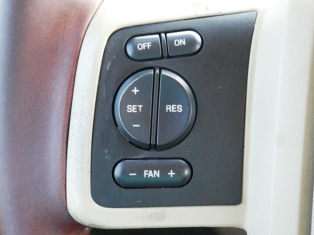 2008 Ford F-350SD King Ranch CREW 6.4