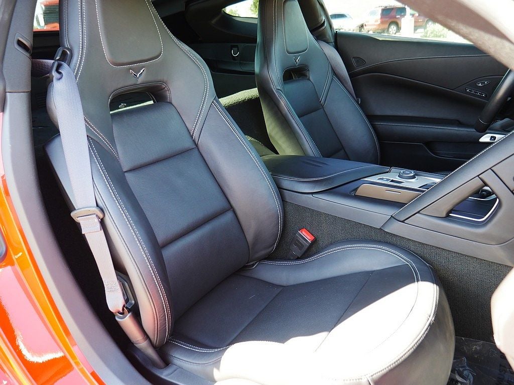 2016 Chevrolet Corvette Stingray Z51 2LT