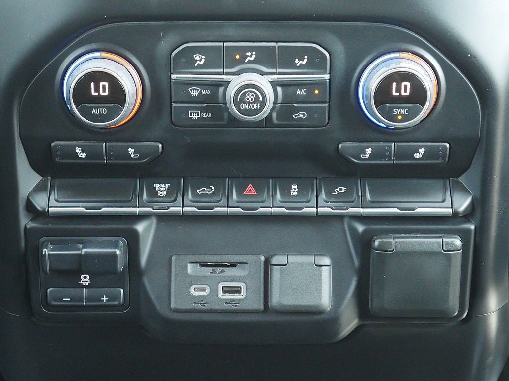 2022 Chevrolet Silverado 3500HD LTZ
