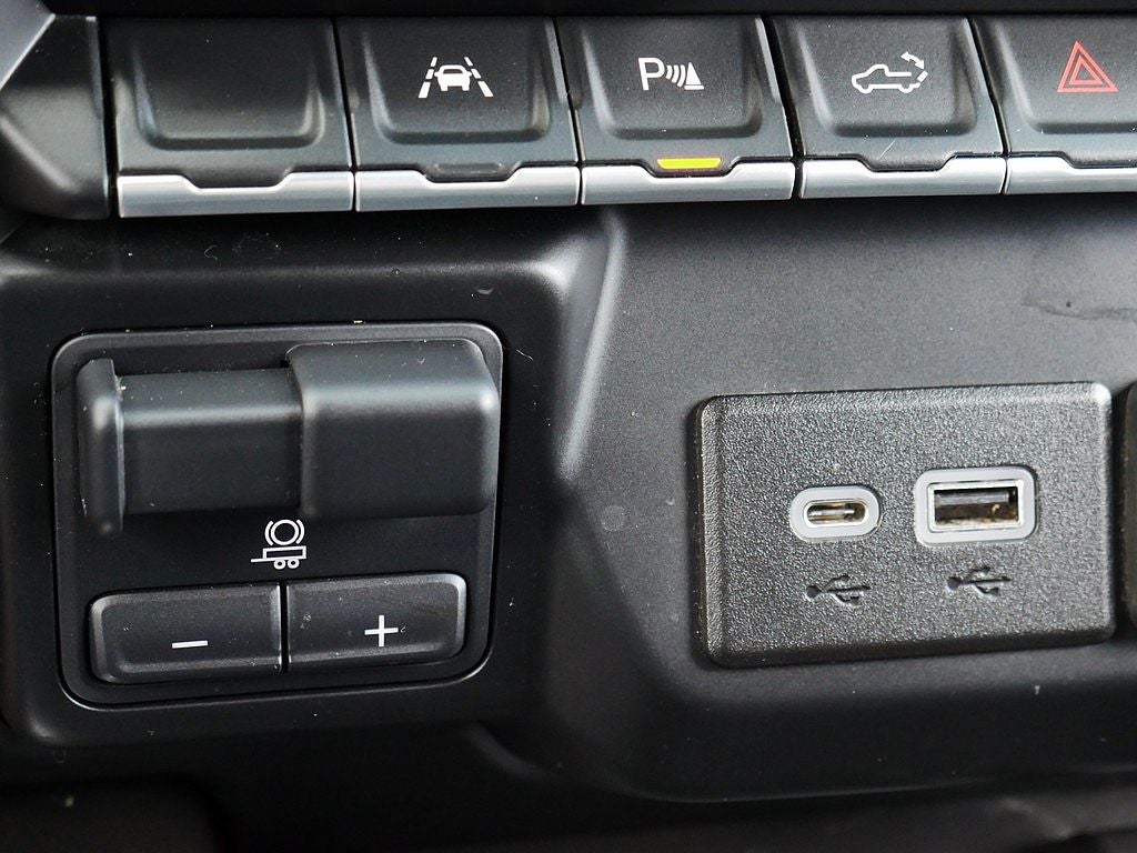 2022 Chevrolet Silverado 1500 LTD High Country