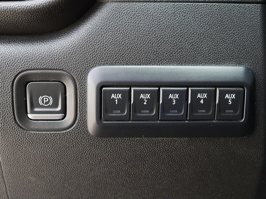 2022 GMC Sierra 3500HD Pro CREW DIESEL FLAT BED