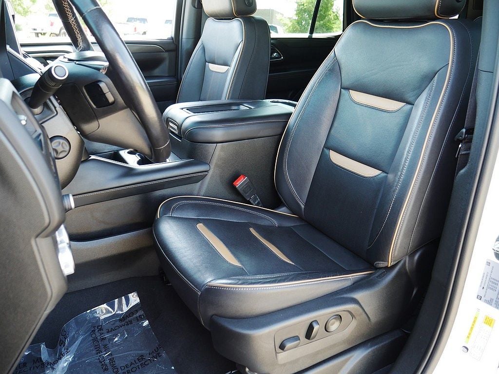 2022 GMC Yukon AT4 AWD