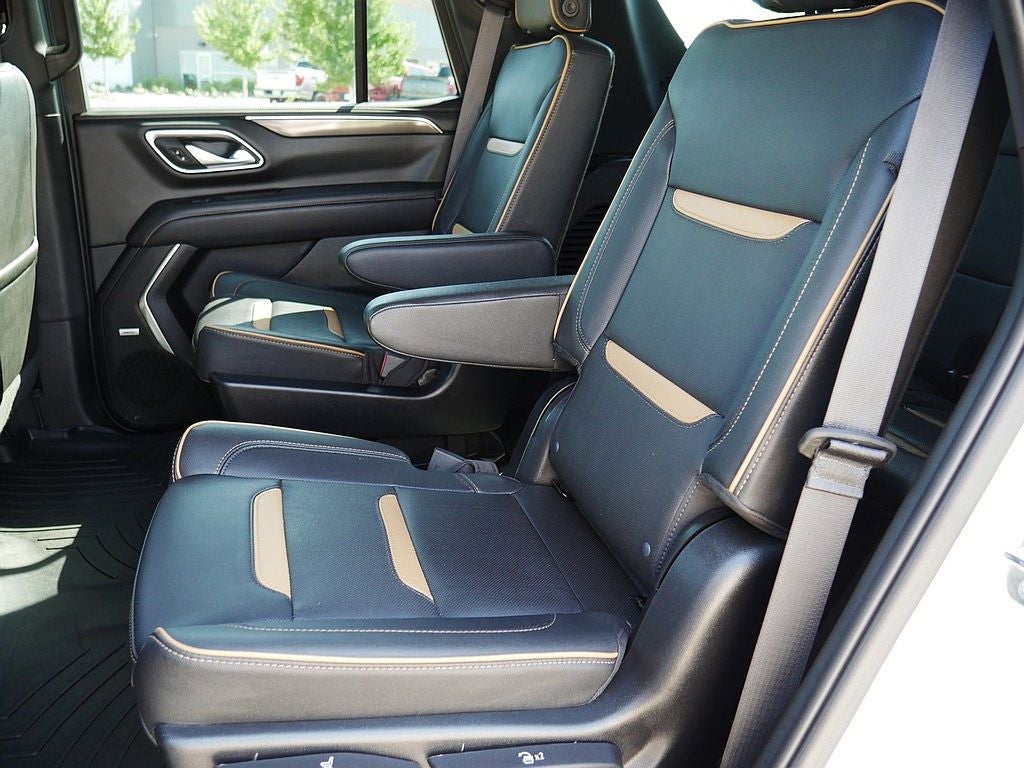2022 GMC Yukon AT4 AWD