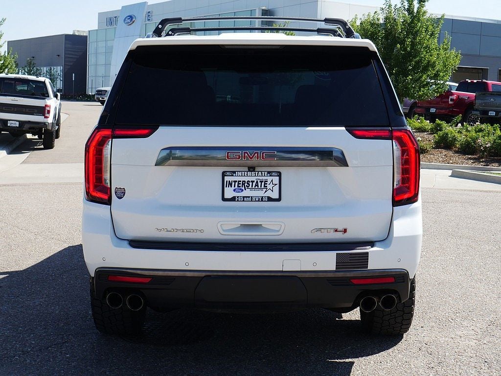 2022 GMC Yukon AT4 AWD