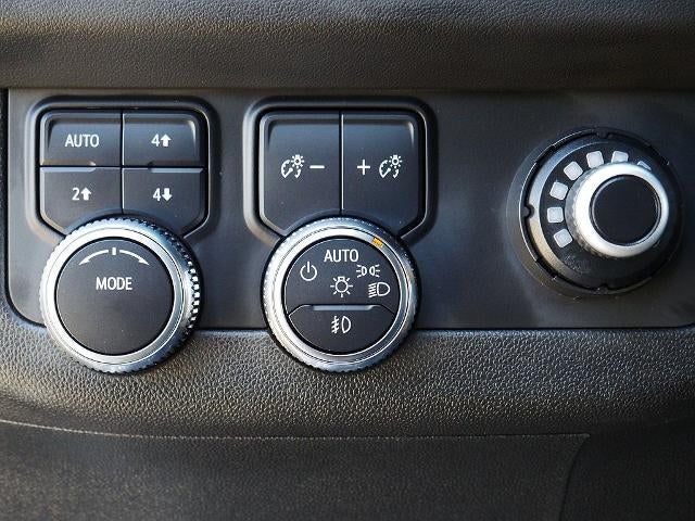 2022 GMC Yukon AT4 AWD