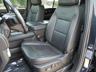2022 GMC Yukon Denali 4WD