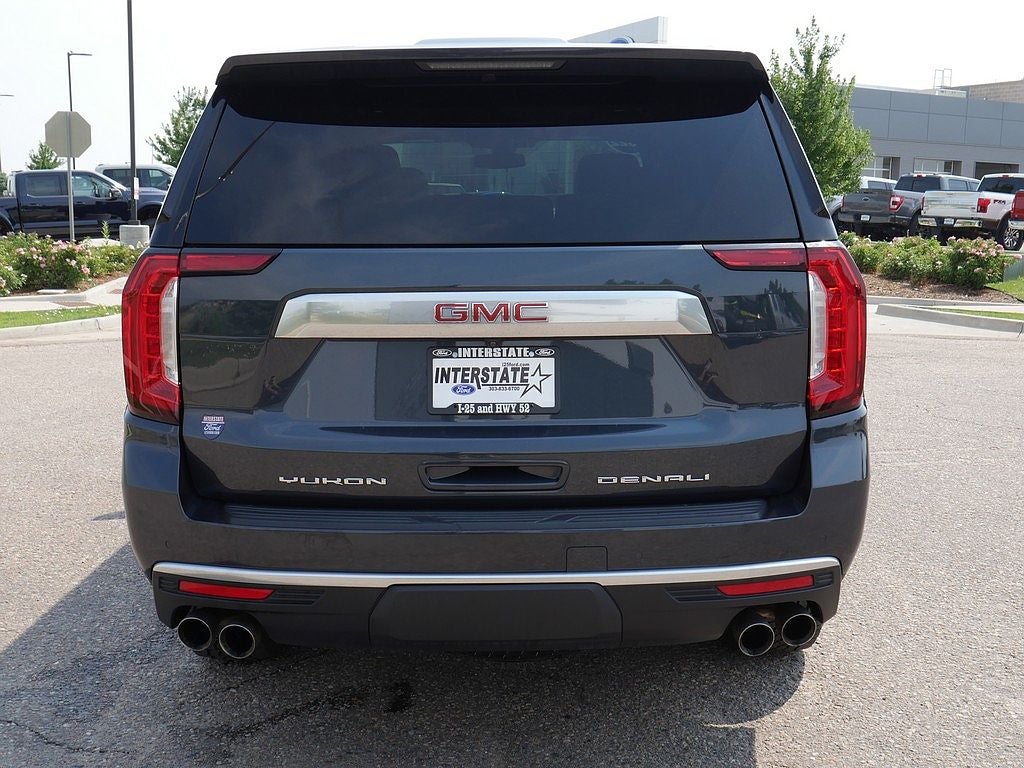 2022 GMC Yukon Denali 4WD