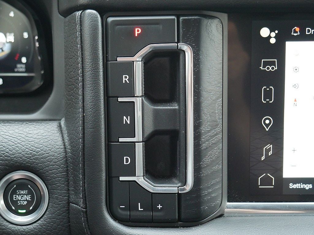 2022 GMC Yukon Denali 4WD