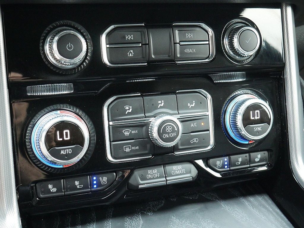 2022 GMC Yukon Denali 4WD