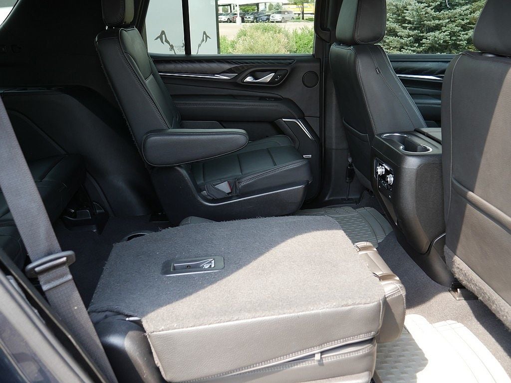 2022 GMC Yukon Denali 4WD