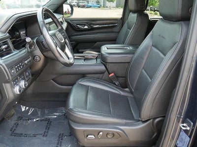 2022 GMC Yukon Denali 4WD