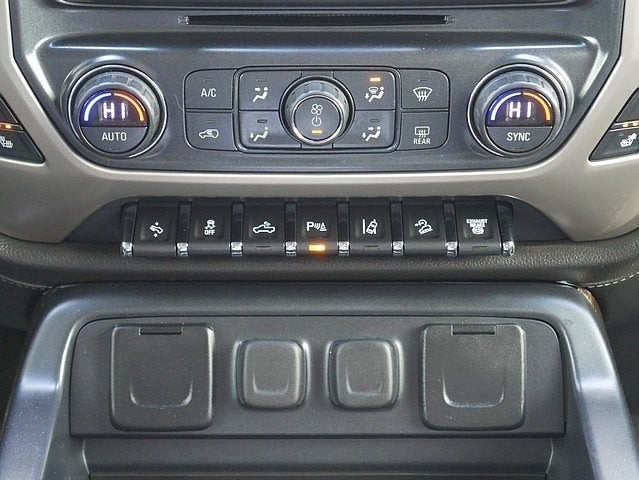 2017 GMC Sierra 3500HD Denali