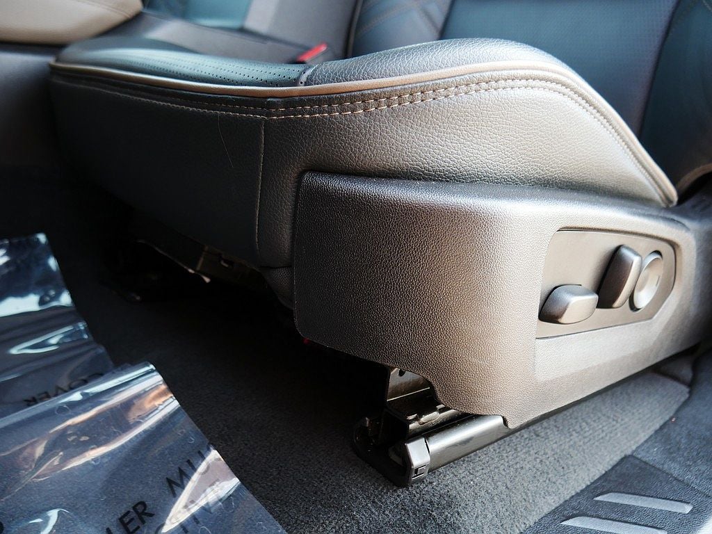 2023 GMC Canyon Denali 4WD