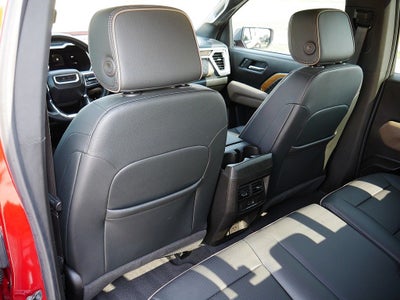 2023 GMC Canyon Denali 4WD