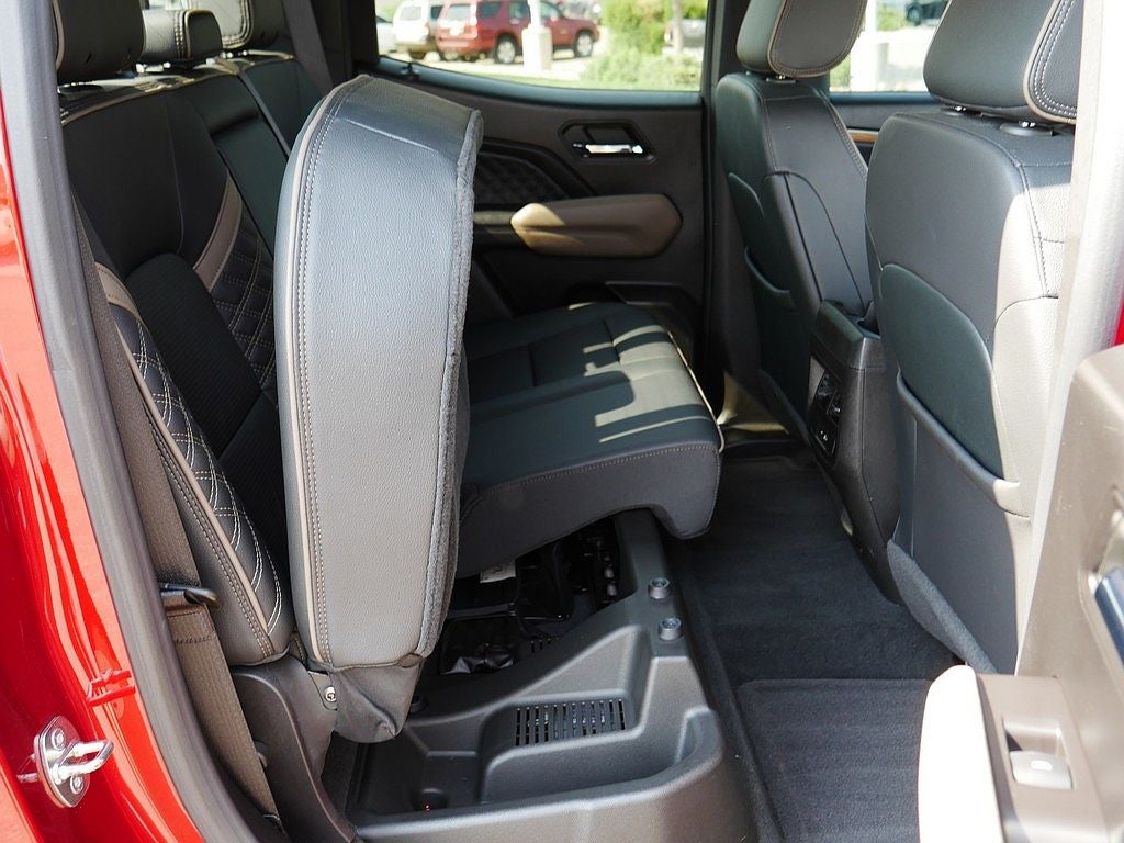 2023 GMC Canyon Denali 4WD