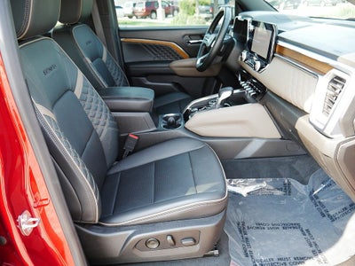 2023 GMC Canyon Denali 4WD