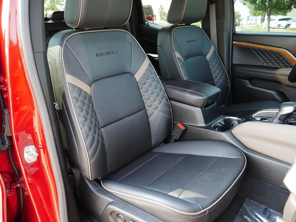 2023 GMC Canyon Denali 4WD