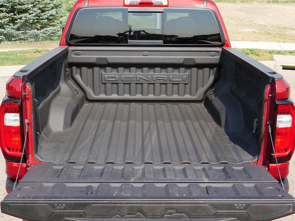 2023 GMC Canyon Denali 4WD
