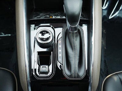 2023 GMC Canyon Denali 4WD