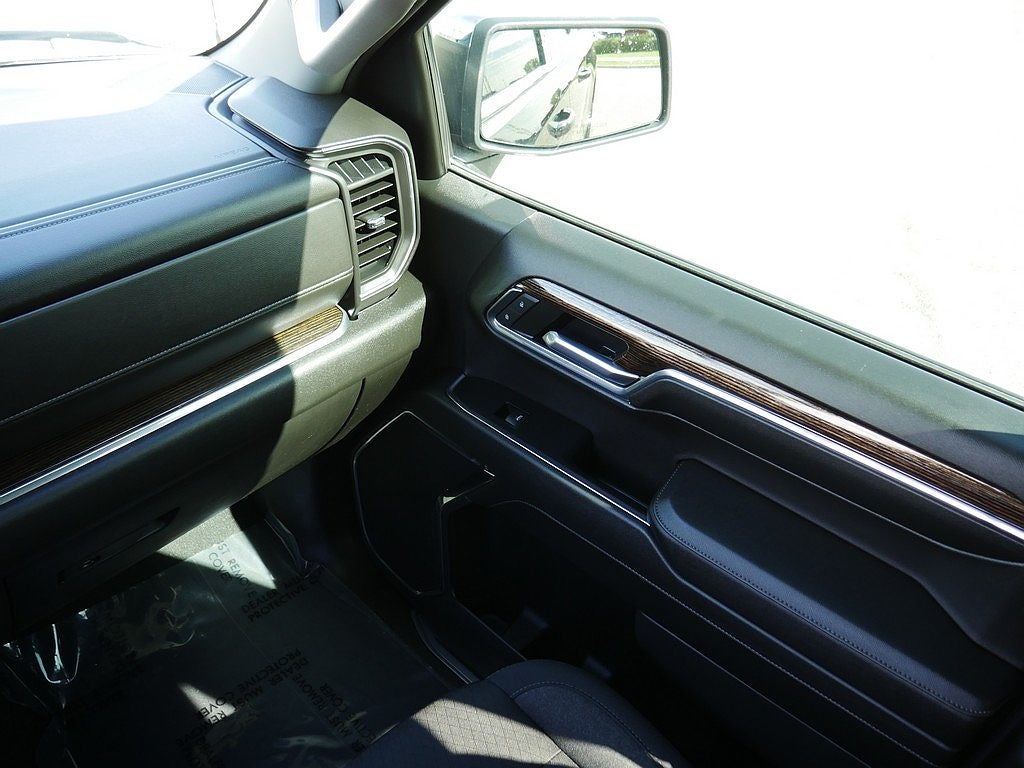 2024 GMC Sierra 1500 SLE CREW 5.3