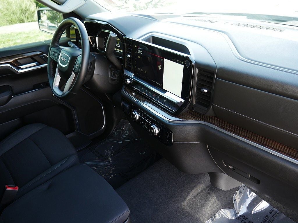 2024 GMC Sierra 1500 SLE CREW 5.3