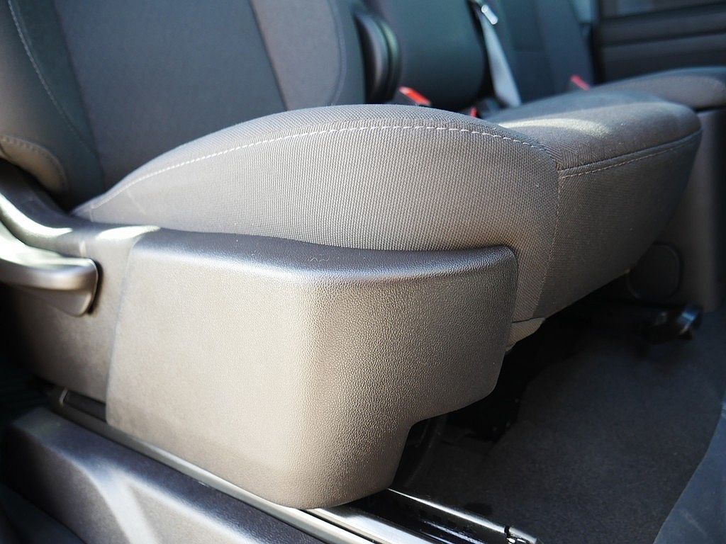 2024 GMC Sierra 1500 SLE CREW 5.3