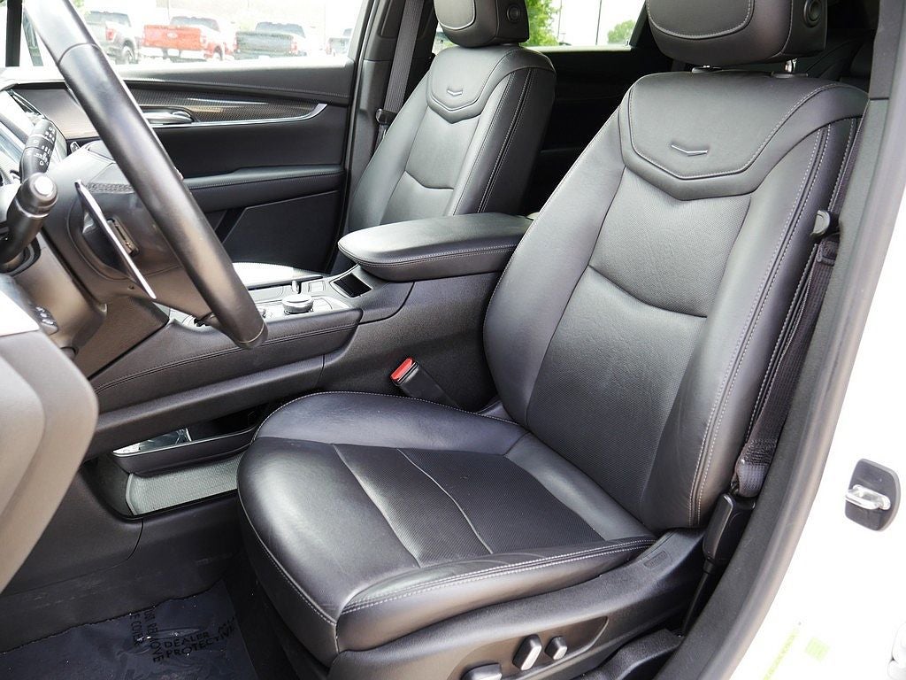 2021 Cadillac XT5 Sport AWD