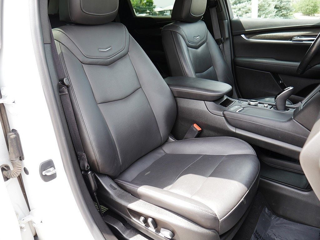 2021 Cadillac XT5 Sport AWD