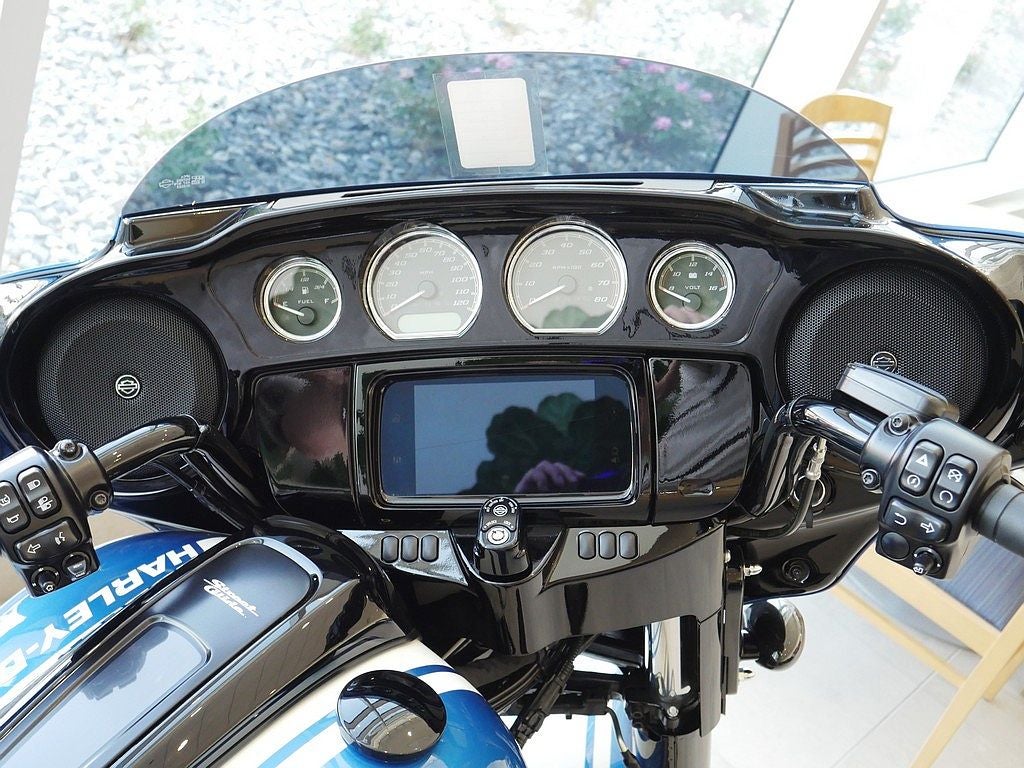 2023 Harley-Davidson STREET GLIDE ST FAST JOHNNY Base