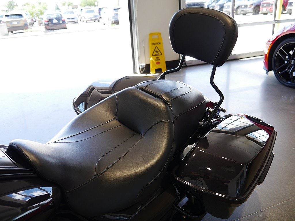 2021 Harley-Davidson ROAD KING Base