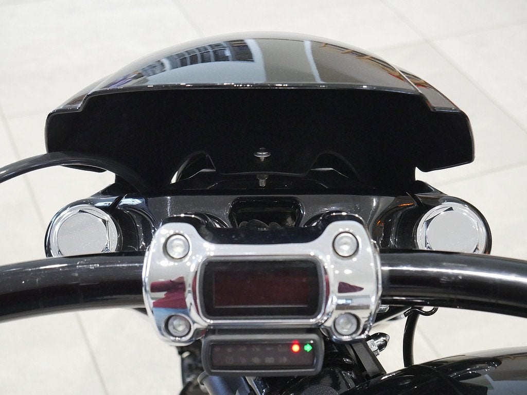 2018 Harley-Davidson BREAKOUT 114 Base