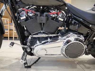 2018 Harley-Davidson BREAKOUT 114 Base