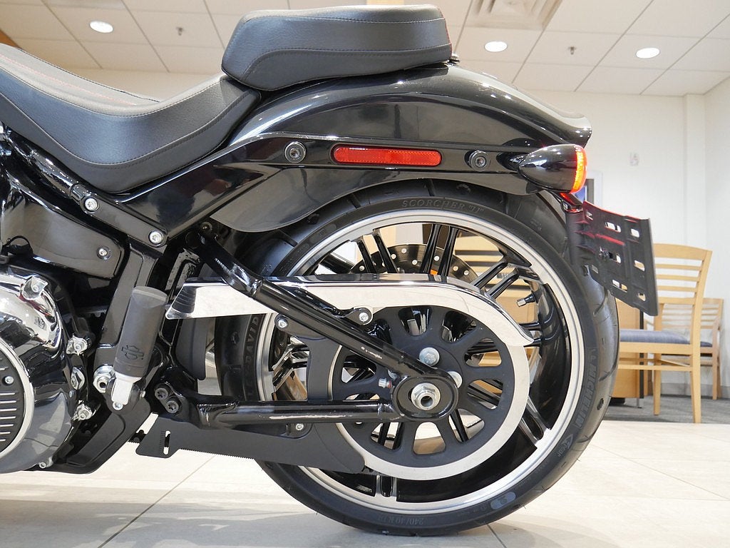 2018 Harley-Davidson BREAKOUT 114 Base