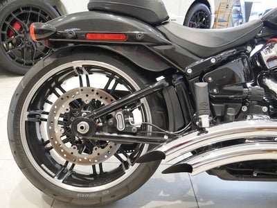 2018 Harley-Davidson BREAKOUT 114 Base