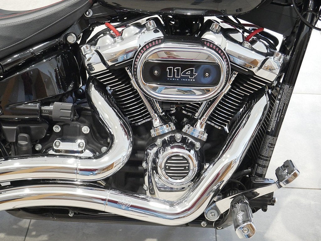 2018 Harley-Davidson BREAKOUT 114 Base