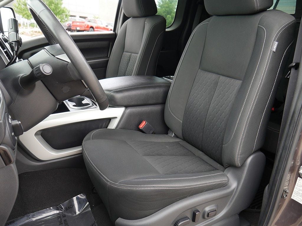2018 Nissan Titan XD SV KING CAB 5.6