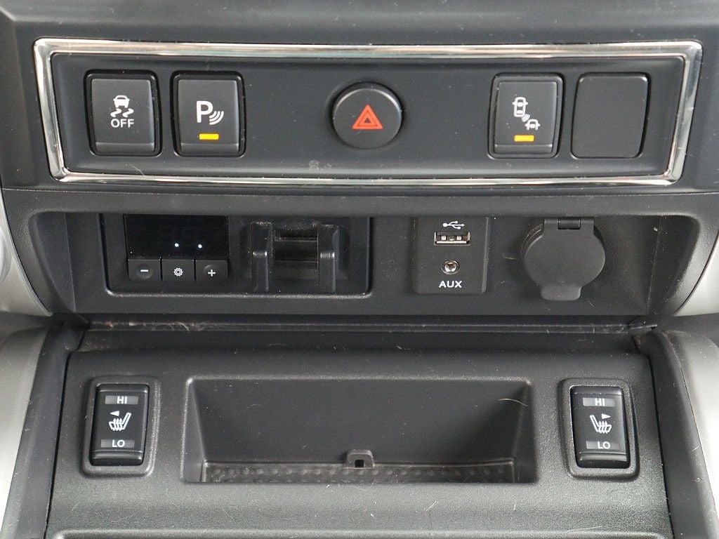 2018 Nissan Titan XD SV KING CAB 5.6