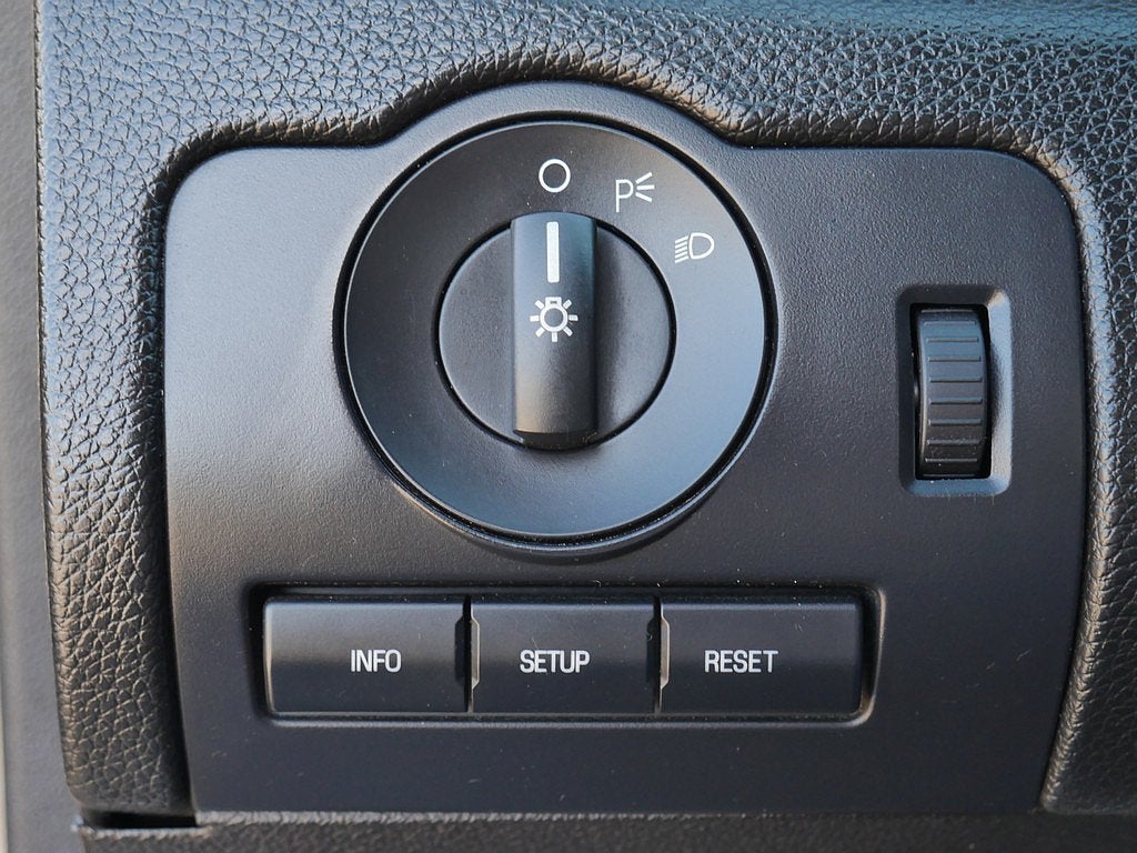 2011 Ford Mustang V6 PREMIUM