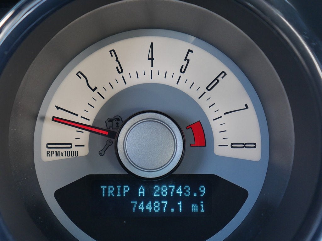 2011 Ford Mustang V6 PREMIUM