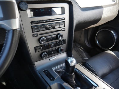 2011 Ford Mustang V6 PREMIUM