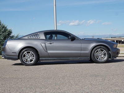 2011 Ford Mustang V6 PREMIUM
