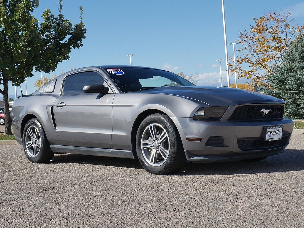 2011 Ford Mustang V6 PREMIUM
