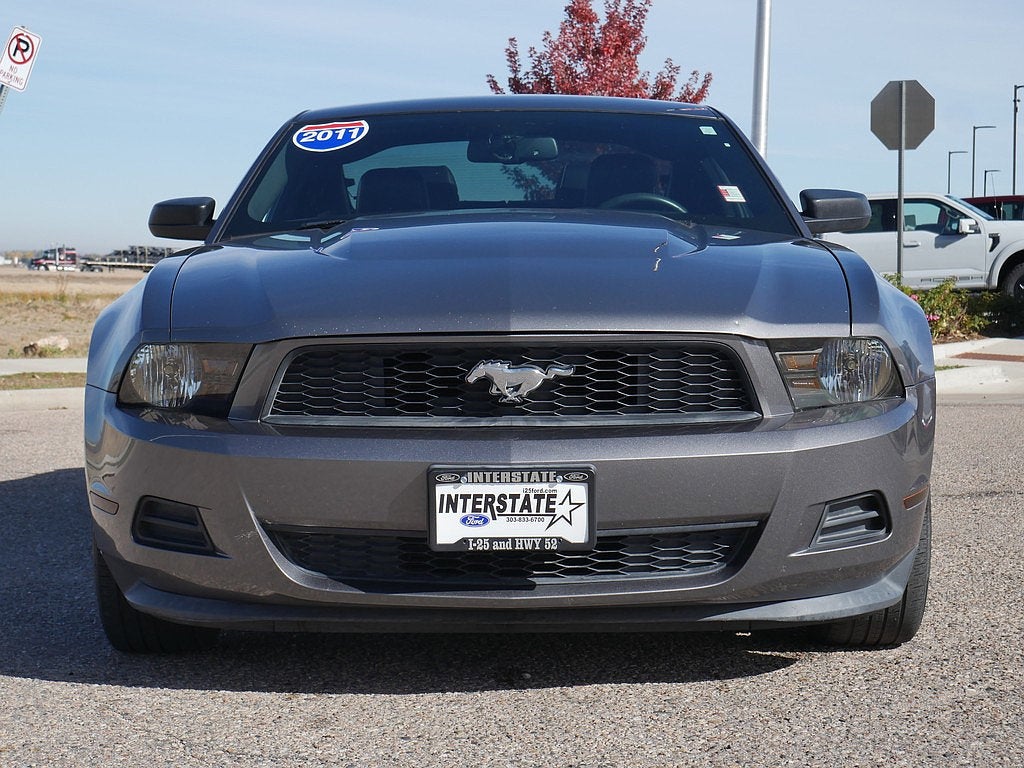 2011 Ford Mustang V6 PREMIUM