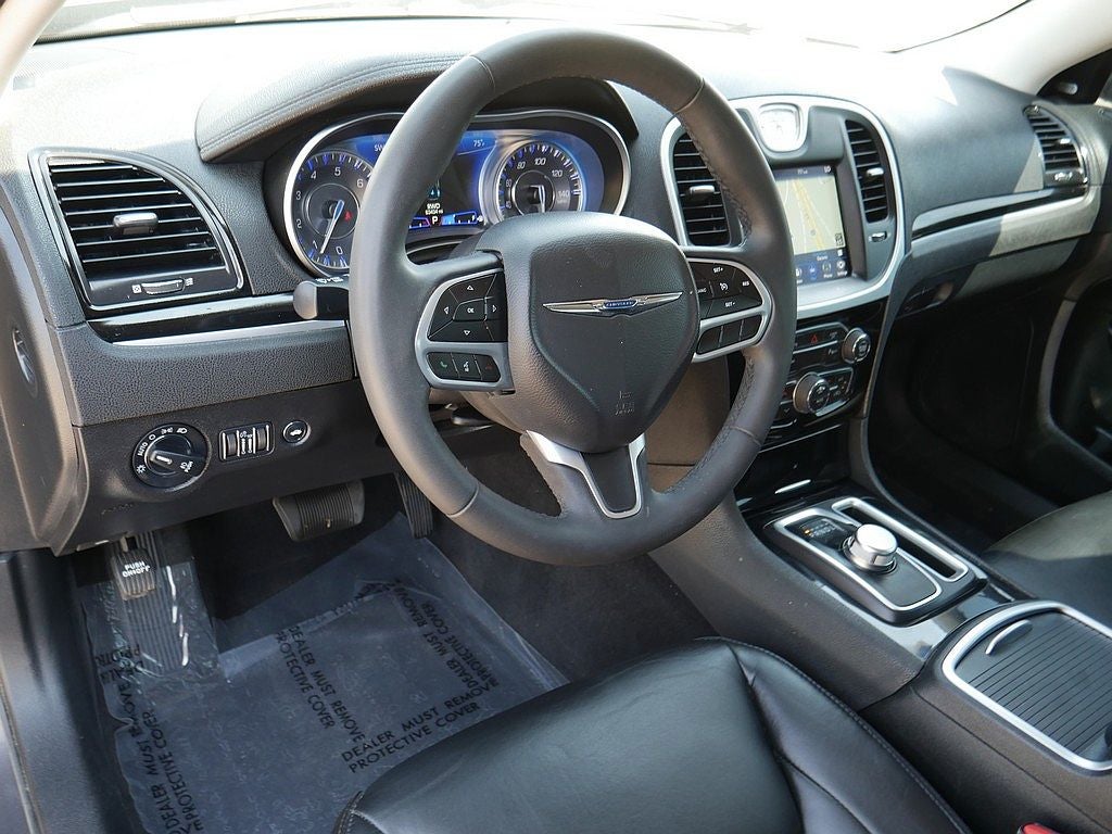 2023 Chrysler 300 Touring AWD
