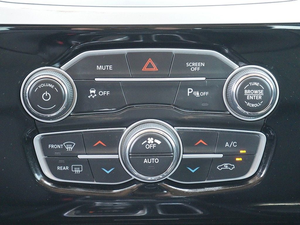 2023 Chrysler 300 Touring AWD