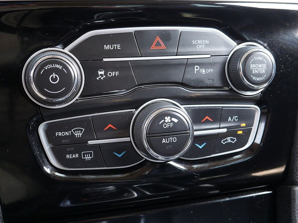 2023 Chrysler 300 Touring AWD