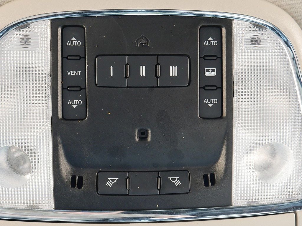 2023 Chrysler 300 Touring AWD
